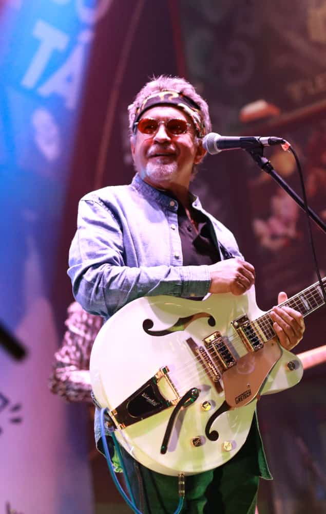 Es un mundo bello - La Musa y el Nomo